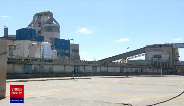 Azomureș își reia producția după ce producția a fost oprită din cauza prețurilor prea mari la gaze