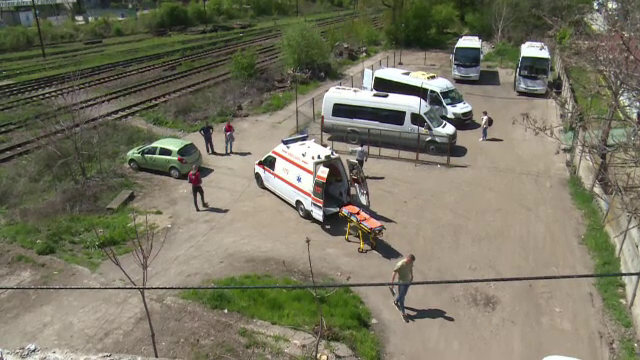 Un bărbat de 55 de ani a decedat, după ce a căzut în gol de pe o pasarelă