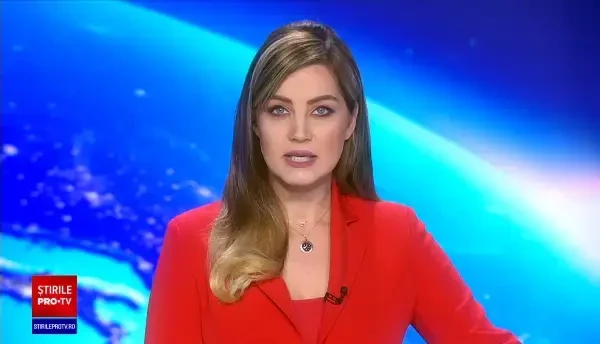 Pedeapsă dură pentru o șoferiță din București care a purtat un bărbat pe capotă acum șapte ani