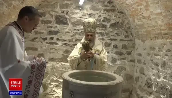 Izvorul Tămăduirii, ziua în care se sfințesc apele. Tradiții în prima vineri după Paște