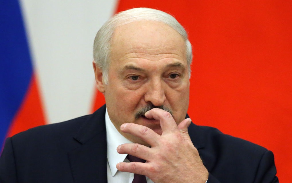 Ucraina i-a urat „dictatorului Lukașenko” să se reunească cu „bunii săi prieteni” Hussein și Gaddafi