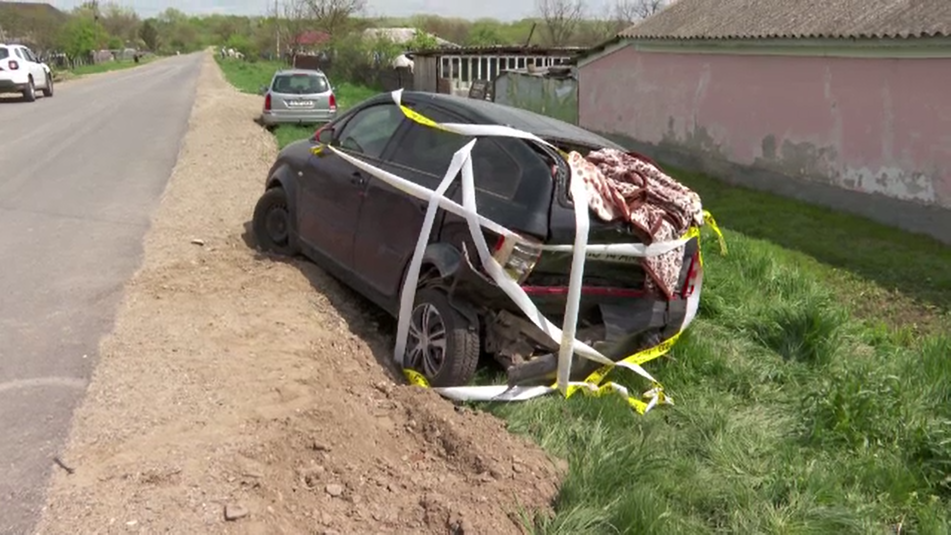 Urmărire ca în filme în Iași. Un șofer nu a oprit la semnalele polițiștilor și a pornit într-o goană de 15 kilometri