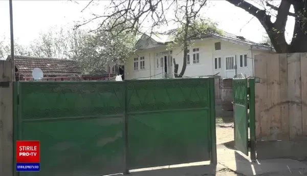 Tragedie într-o familie din Vaslui. Un copil de un an și două luni s-a înecat într-un pârău