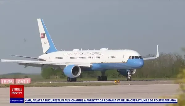 VIDEO | Jill Biden le-a servit mâncare militarilor americani aflaţi la Baza de la Mihail Kogălniceanu