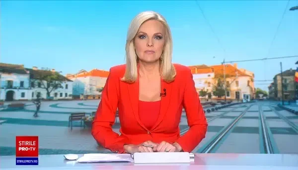 Un tramvai a deraiat în apropierea Gării de Nord din Timișoara. Vatmanul a intrat cu viteză într-o curbă