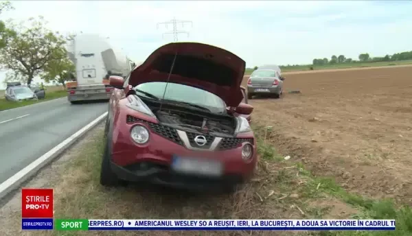 Accident pe drumul care leagă Bucureștiul de Târgoviște. O tânără însărcinată şi mama ei au fost rănite