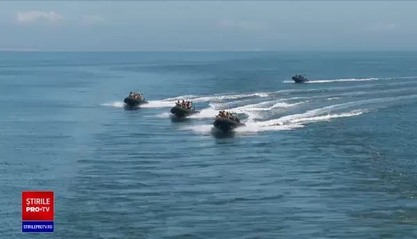Exercițiu comun al NATO în largul Mării Negre. A fost simulată capturarea unei nave inamice