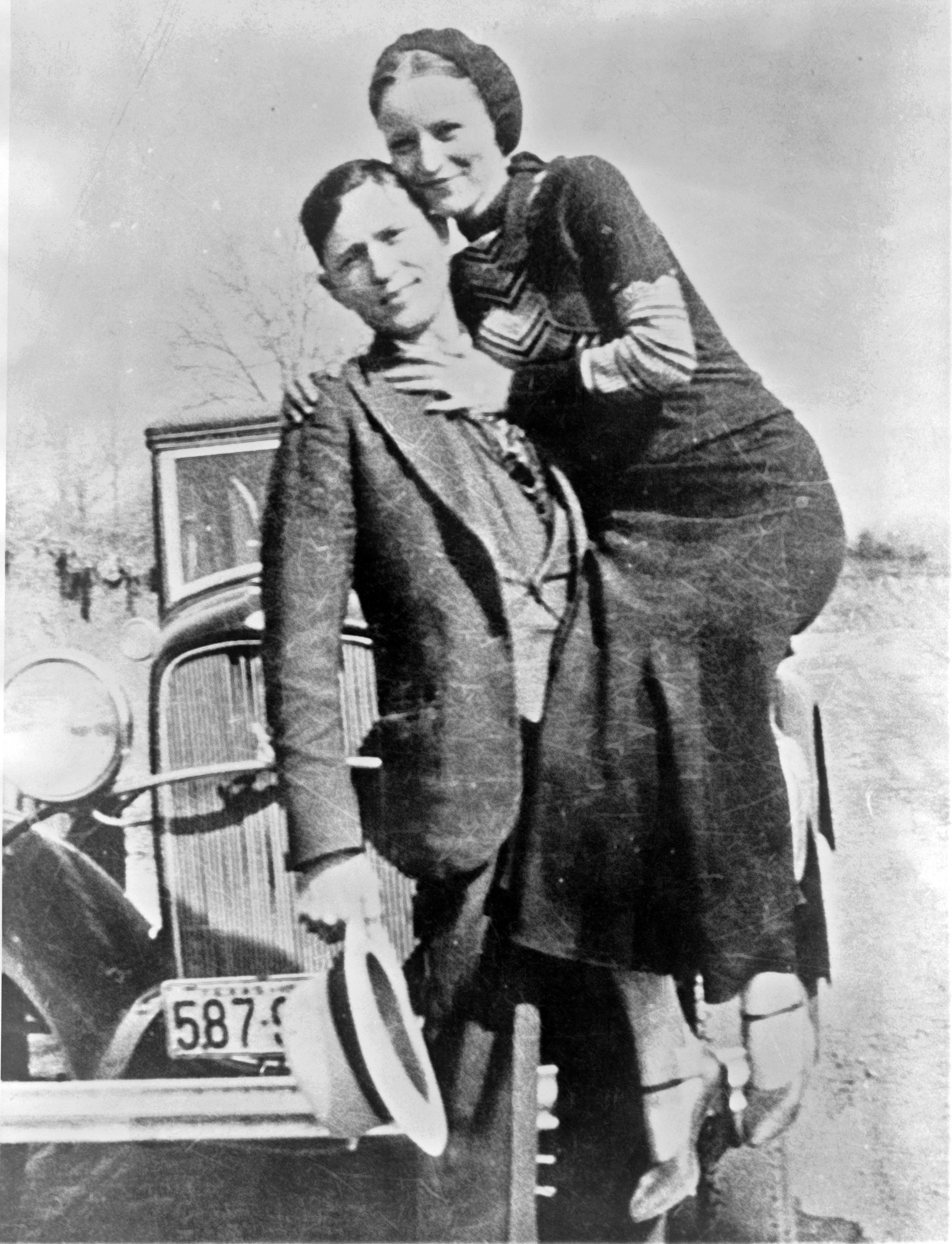 VIDEO Cel mai mare post TV din Rusia i-a prezentat pe Bonnie și Clyde drept eroi ruși uciși &icirc;n Al Doilea Război Mondial