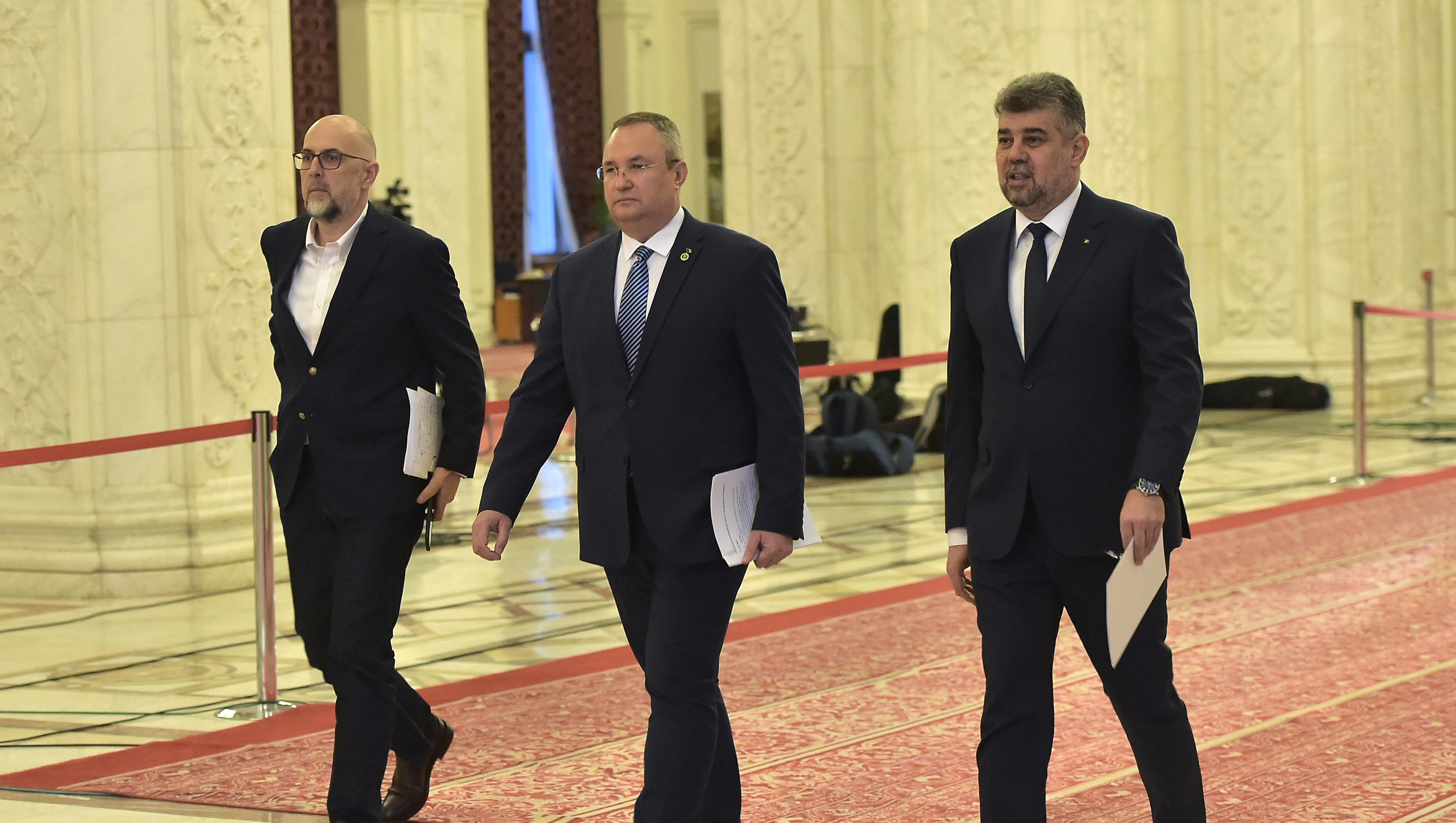 Scandal politic, după meciul de hochei România-Ungaria. Un lider PNL cere demiterea ministrului Barna