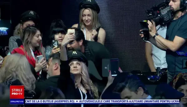 Celebrul hairstylist libanez Mounir a venit în România pentru a susține un masterclass dedicat profesioniștilor din domeniu