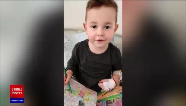 Un copil de 3 ani, trimis acasă de medici, a ajuns a doua zi direct pe masa de operație. Ce avea băiatul