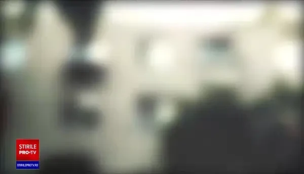 Suspecții în cazul italianului găsit carbonizat pe un câmp au fost reținuți. Au fost filmați cum cărau trupul tranșat