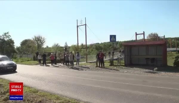 Tragedie în Prahova. O fetiţă de șapte ani a murit după ce a fost lovită de o mașină pe trecerea de pietoni