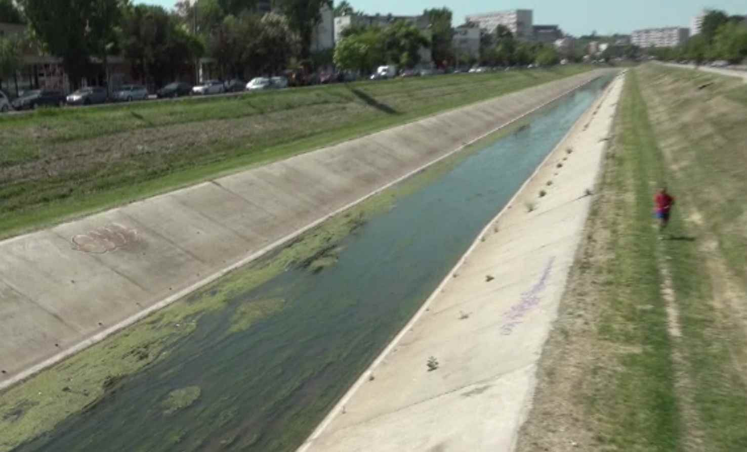 Râul Bahlui navigabil, cu vaporașe, miniporturi și zone de promenadă, soluția care ar salva Iașiul de poluare