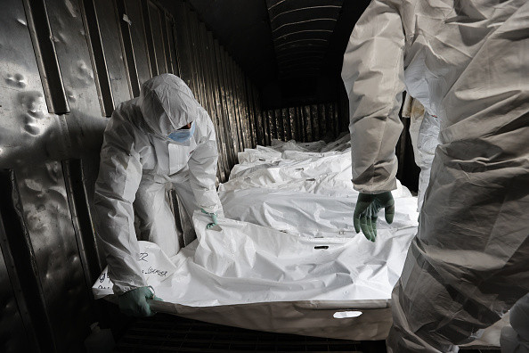 Tren frigorific plin cu cadavre ale soldaților ruși, abandonat în Ucraina de armata lui Putin. FOTO ȘI VIDEO