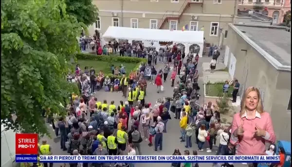 Surpriză pentru zeci de copii refugiați din Cernăuți: “Am vrut să le dăm o fărâmă de bucurie”