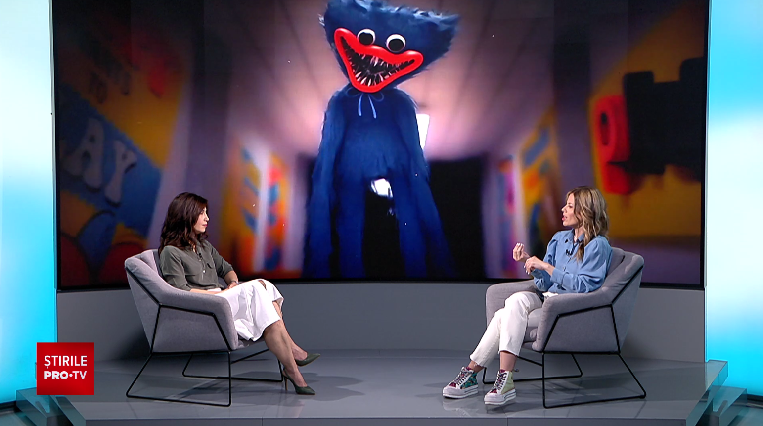 Huggy Wuggy accesează fricile copiilor și le intensifică. Se cumpără pentru că e la modă, dar părinții nu știu ce cumpără