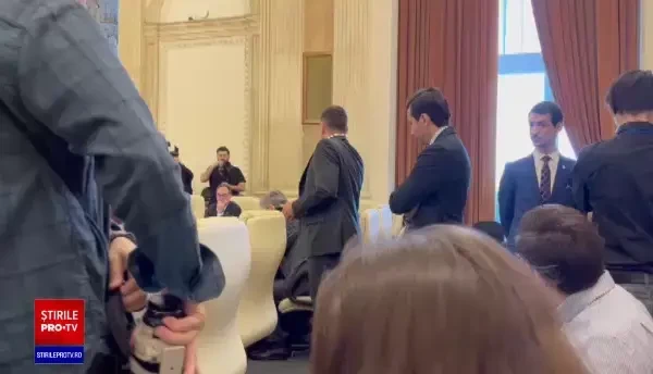 Scandal la dezbaterile privind proiectul Legii offshore. Simion l-a numit ”hoț” pe ministrul Economiei