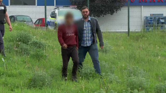 A fost prins un suspect în cazul tânărului din Argeș, găsit mort pe un râu, după ce ar fi fost bătut