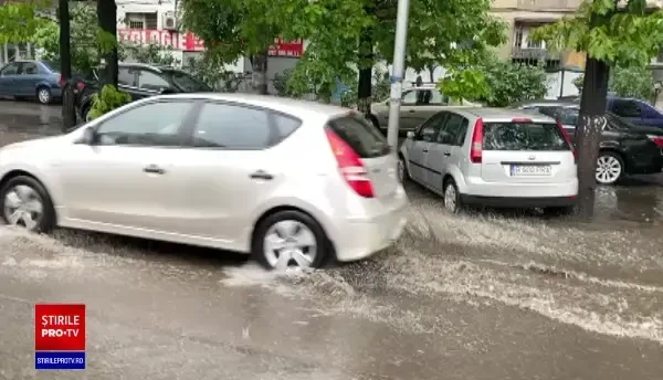 Inundație pe Șoseaua Colentina