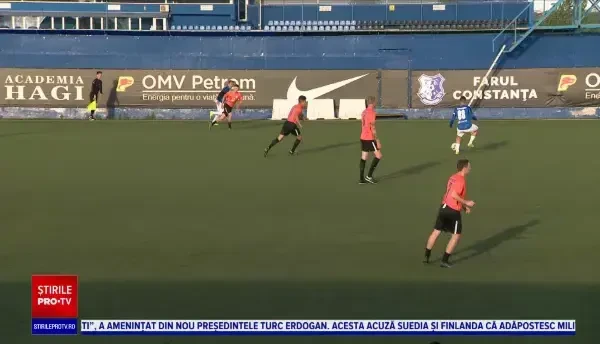 Militarii NATO englezi și americani au jucat o partidă amicală cu clubul Farul. Jucător: „Ne bucurăm să îi avem aici”