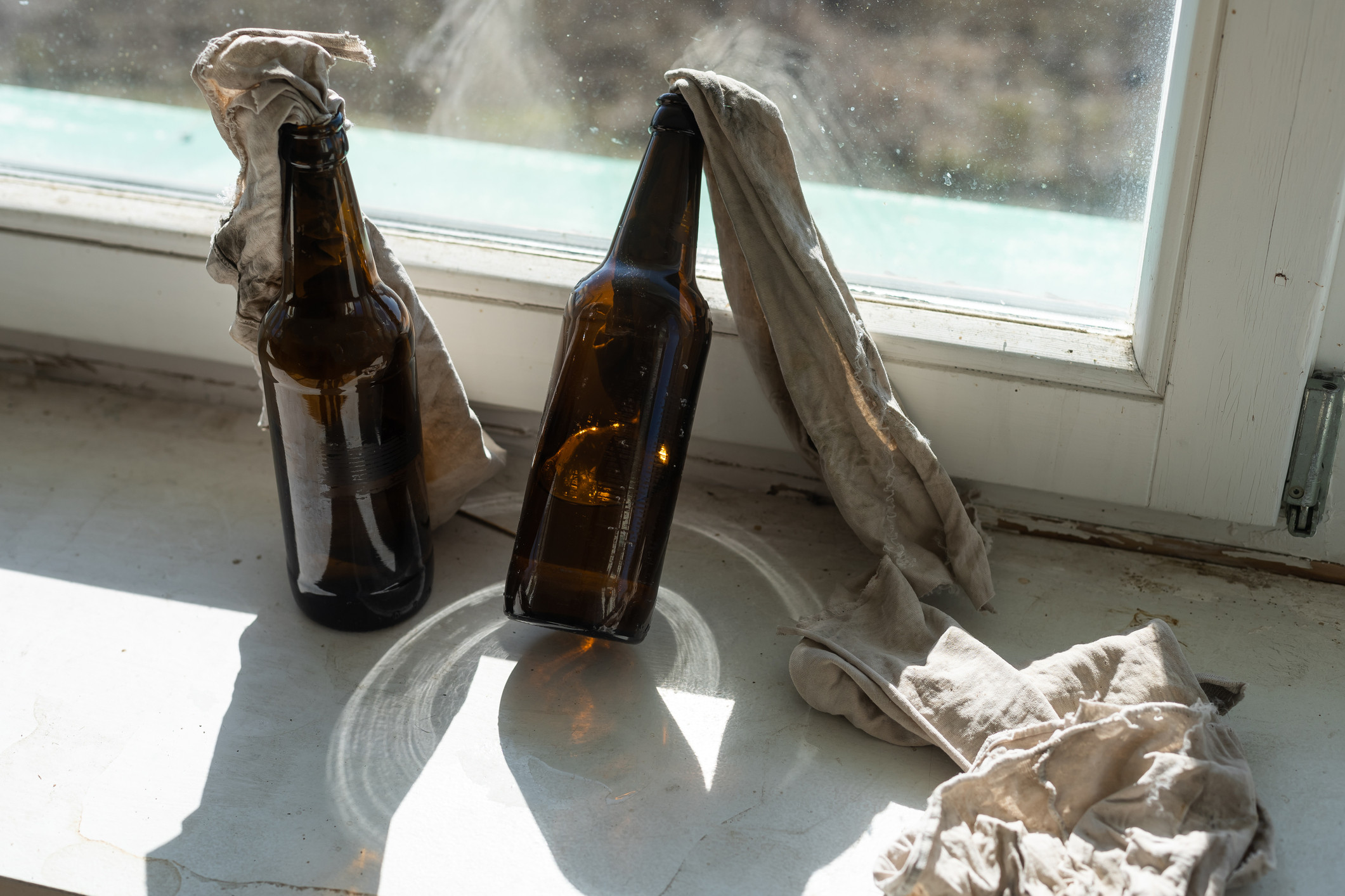 Atacuri cu cocktailuri Molotov asupra comisariatelor militare din Rusia