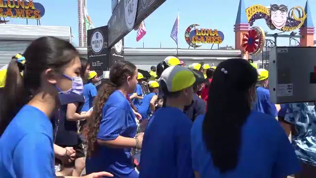 Un bărbat de 30 de ani din New York a murit la scurt timp după ce a trecut linia de finiș al unui maraton