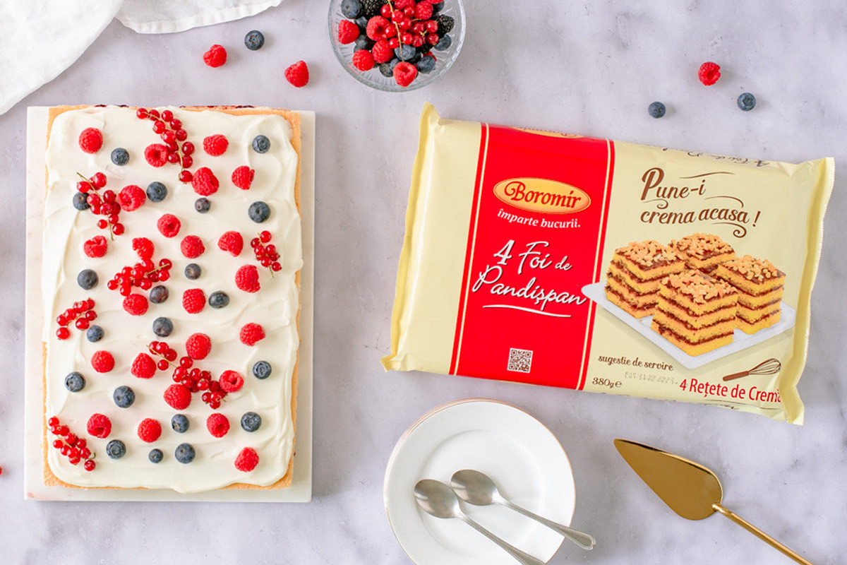 (P) Prăjitura cu Mascarpone, Fructe și Pandișpan Pufos