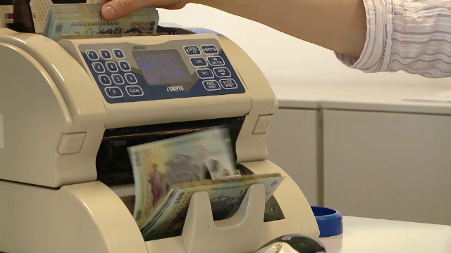 Guvernul anunță că vrea să facă economii, după ajutoarele promise românilor. Ce cheltuieli va tăia