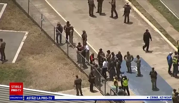 Atac armat la o școală din Texas. 14 elevi și un profesor au murit