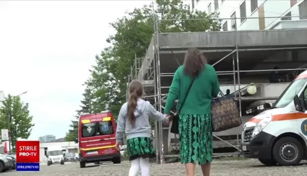 O casă cu 19 camere a fost ridicată în curtea unui spital din Iași, pentru copii și părinți. Cazarea este gratuită