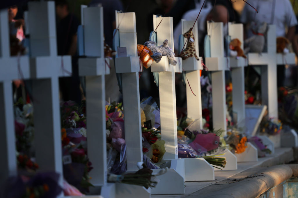 Masacrul de la școala din Texas: Una dintre eleve s-a mânjit cu sângele pierdut de o colegă și s-a prefăcut că a murit