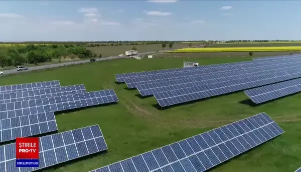 România investeșe tot mai mult în energie verde. Opt parcuri fotovoltaice vor fi construite în sudul țării în următorii 2 ani