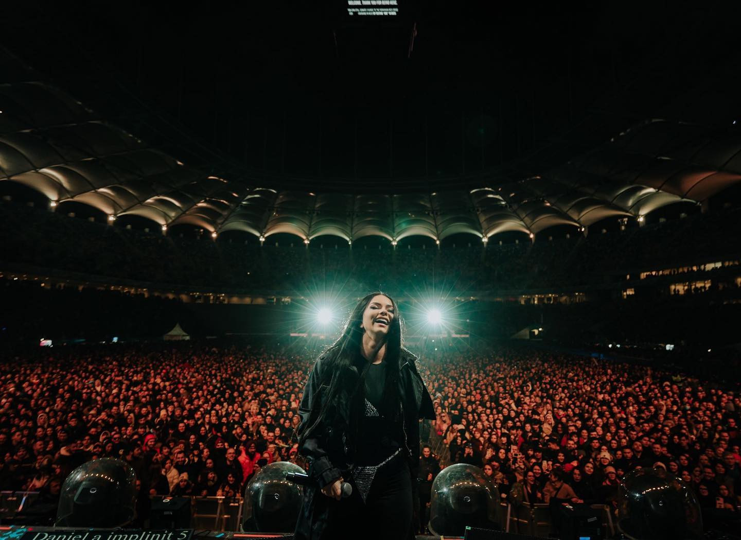 Inna, huiduită la Satu Mare, după ce a salutat publicul în maghiară. Artista neagă incidentul