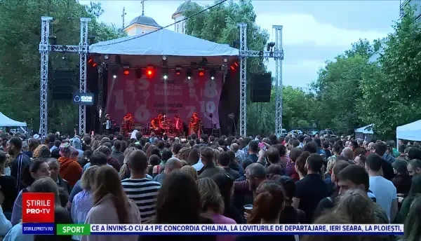 Femei pe Mătăsari 2022: Concurs de viteză pe tocuri, printre activități la festivalul din Capitală