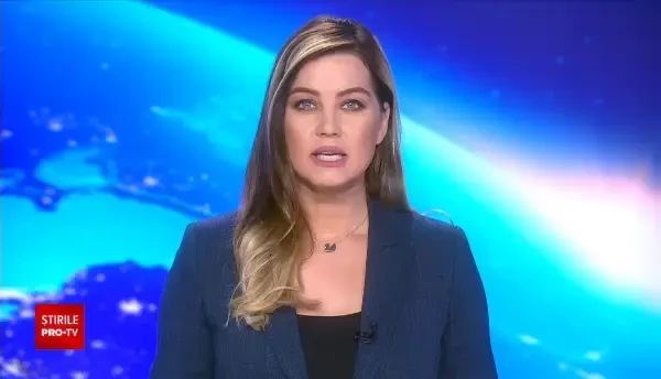 Incendiu puternic în nordul Capitalei. Arde o clădire din Șoseaua Nordului