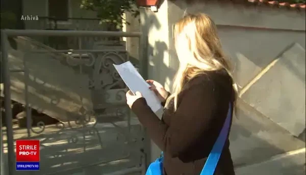 Aproape 9 milioane de români s-au autorecenzat online. De marți recenzorii vor merge la cei care nu au completat formularul