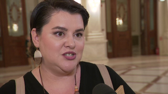 Birocrația de care se lovesc bolnavii de cancer: “Dacă nu întâlnești oamenii potriviți, se întârzie foarte mult tratamentul”