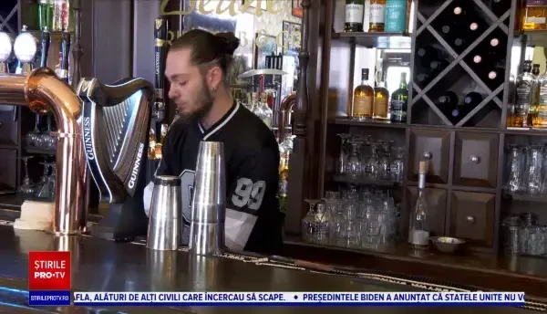 Salariile din turism sunt printre cele mai mici. Angajații câștigă între 2.000 și 3.000 lei