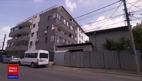 Un dezvoltator imobiliar este anchetat după ce ar fi declarat fals că fiecare apartament are câte un loc de parcare