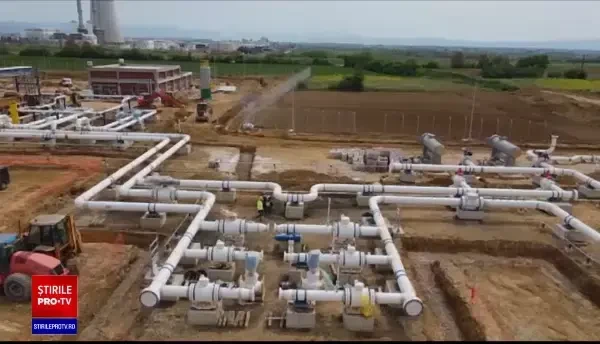 Alternativele petrolului rusesc pentru România. Am putea importa din Azerbaidjan, dar, până atunci, prețurile la pompă urcă