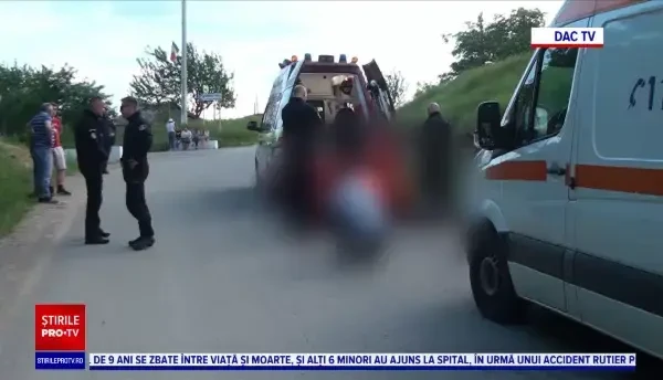 O fetiță de 4 ani a din Iași murit după ce a fost lovită de o mașină condusă de o șoferiță fără permis