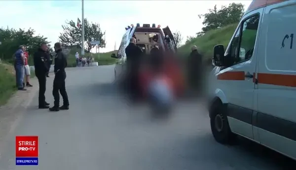 O fetiță de patru ani din Iași a murit după ce a fost lovită de o mașină condusă de o șoferiță fără permis