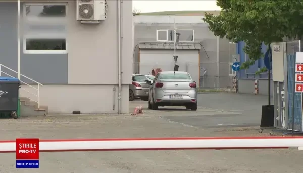 Un bărbat a murit după ce a intrat cu un kart într-o scară metalică dintr-un parc logistic din Cluj-Napoc