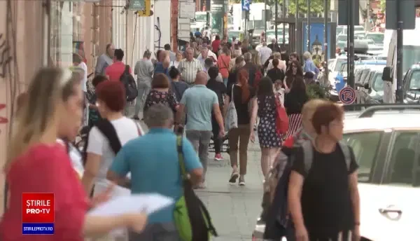 Analiză a comportamentului cumpărătorilor: românii, volatili atunci când vine vorba de finanțele lor