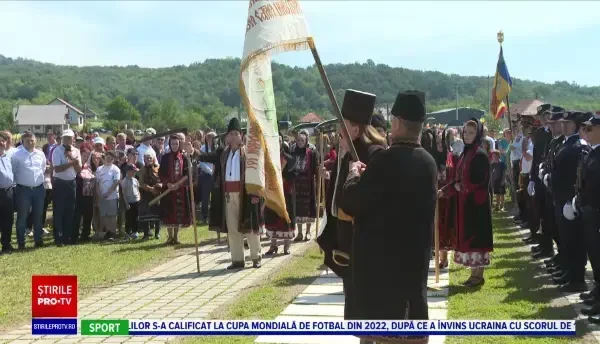 Sărbătoare mare duminică, pe câmpia lui Tudor Vladimirescu. Reabilitarea monumentului a fost marcată printr-un spectacol