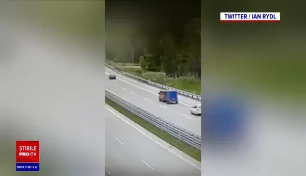 Trei români care se întorceau acasă din Anglia au murit într-un accident groaznic, în Cehia. Doi sunt în stare critică. VIDEO