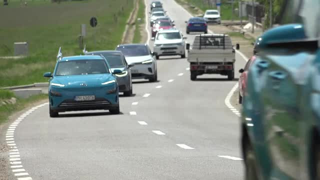 PE vrea să interzică mașinile care au motoare cu ardere internă. Europarlamentar: ”Părerile au fost împărţite”