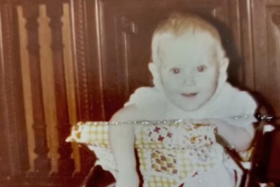 Fiica dispărută a unui cuplu a fost găsită în viață după 40 de ani de la uciderea părinților