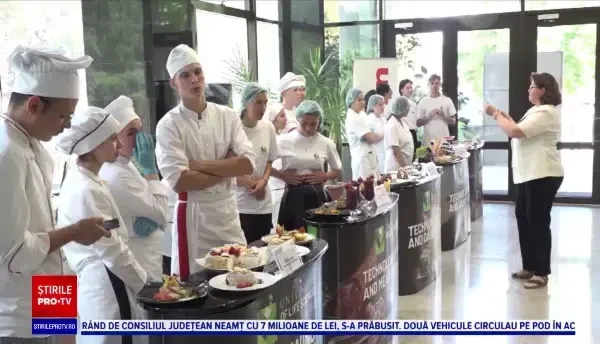 Concurs de gastronomie între liceeni, în Iași. Ce preparate au pregătit tinerii care vor să ajungă chefi